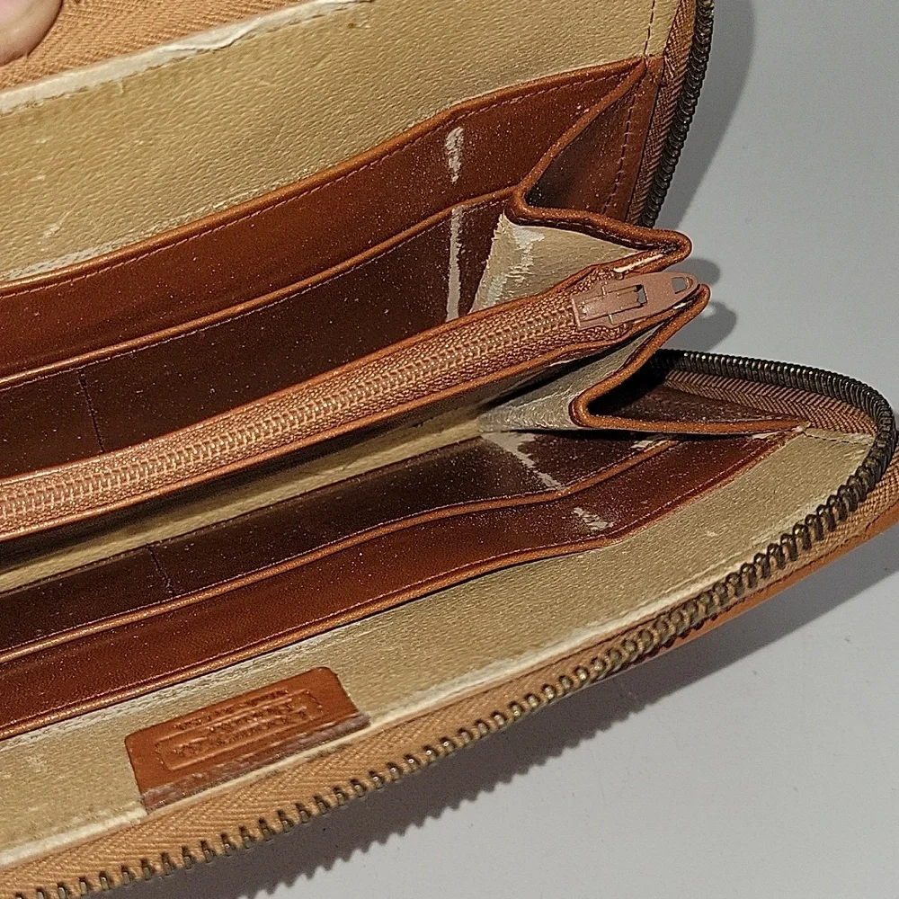 Vintage Dooney & Bourke Pebbled Leather Waist Belt Bag